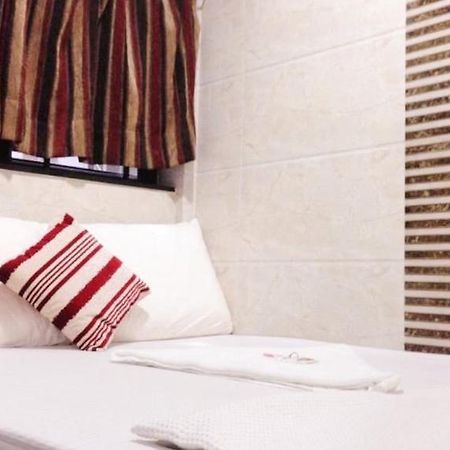 Shanghai Hostel Hk Χονγκ Κονγκ Εξωτερικό φωτογραφία
